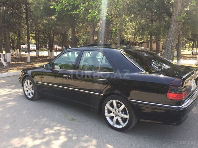 Mercedes C 230 2000, 236,700 km - 2.3 l - İsmayıllı