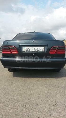 Mercedes E 270 2000, 395,000 km - 2.7 l - Bakı