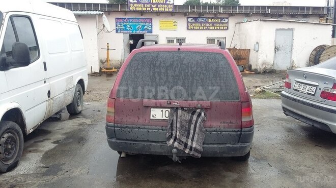 Opel Vectra 1995, 404,152 km - 1.6 л - Bakı