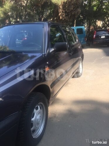 Volkswagen Golf 1996, 220,000 km - 1.6 л - Bakı