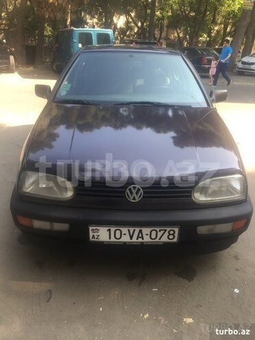 Volkswagen Golf 1996, 220,000 km - 1.6 л - Bakı