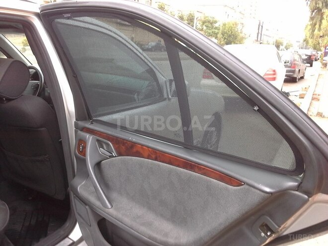 Mercedes E 270 2000, 165,000 km - 2.7 l - Bakı