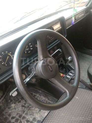 LADA (VAZ) 2107 2009, 71,000 km - 1.6 l - Ucar