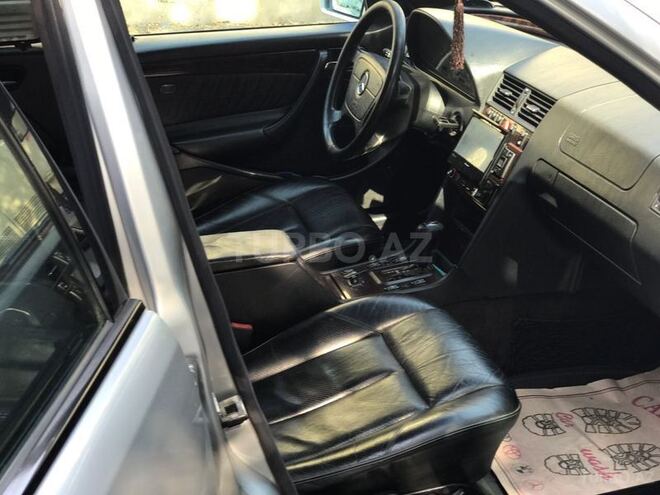 Mercedes C 240 1999, 280,000 km - 2.4 l - Bakı