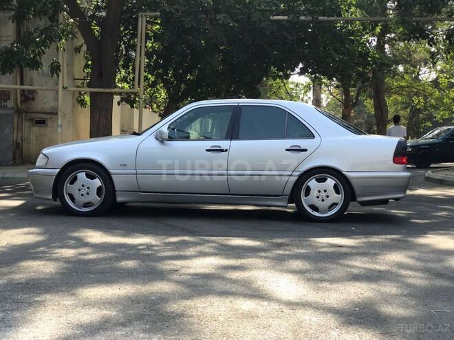 Mercedes C 240 1999, 280,000 km - 2.4 l - Bakı