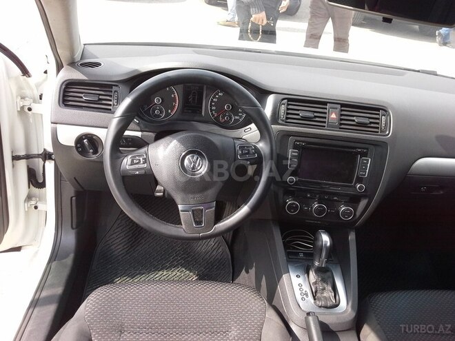 Volkswagen Jetta 2012, 86,000 km - 2.0 l - Bakı