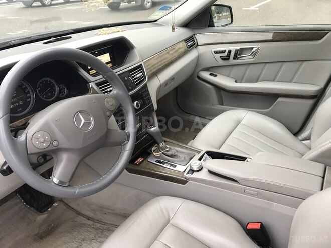 Mercedes E 250 2009, 95,000 km - 2.0 l - Bakı