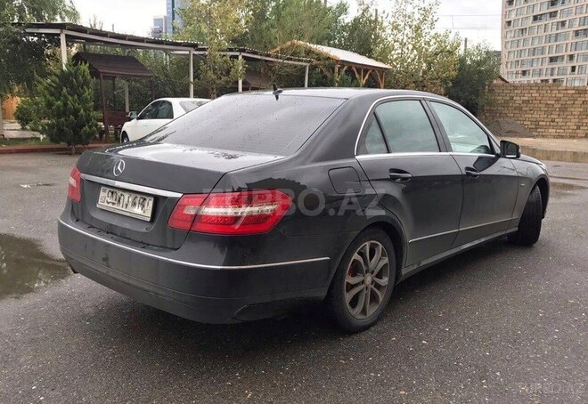 Mercedes E 250 2009, 95,000 km - 2.0 l - Bakı