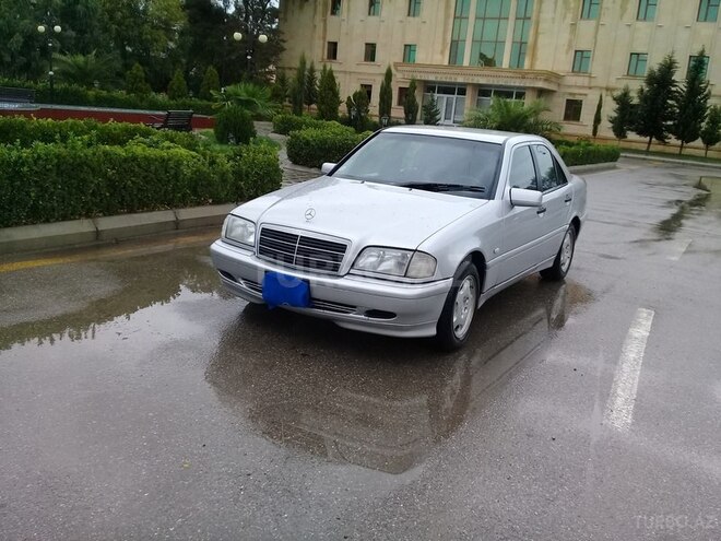 Mercedes C 200 1999, 277,632 km - 2.0 л - Sumqayıt