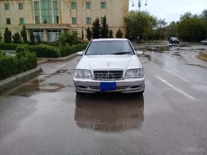Mercedes C 200 1999, 277,632 km - 2.0 л - Sumqayıt