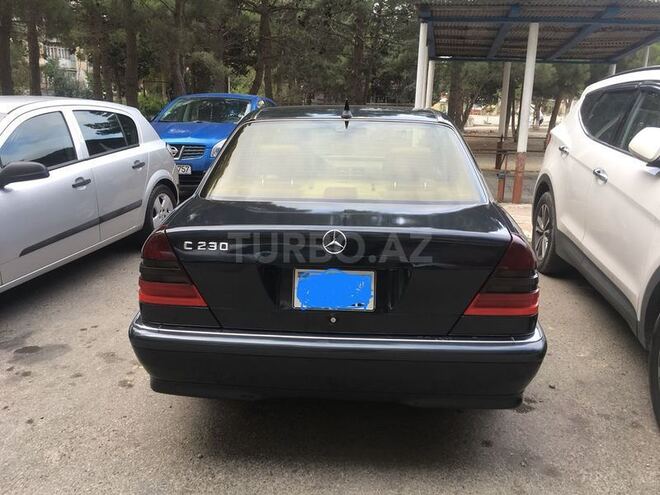 Mercedes C 230 1998, 228,000 km - 2.3 л - Bakı