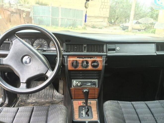 Mercedes 190 1992, 350,000 km - 2.0 l - Bakı