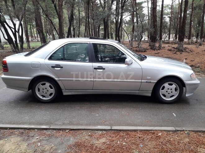 Mercedes C 200 1997, 300,000 km - 2.0 l - Sumqayıt