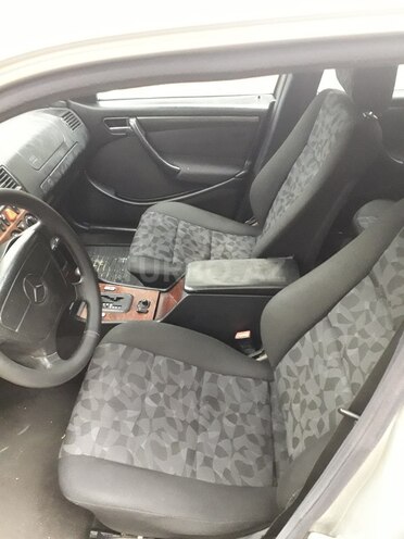 Mercedes C 200 1997, 300,000 km - 2.0 l - Sumqayıt