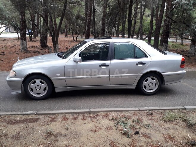 Mercedes C 200 1997, 300,000 km - 2.0 l - Sumqayıt
