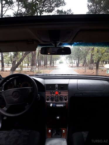 Mercedes C 200 1997, 300,000 km - 2.0 l - Sumqayıt