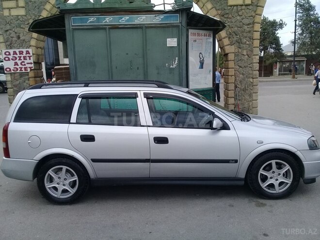 Opel Astra 2001, 210,000 km - 1.6 l - Quba