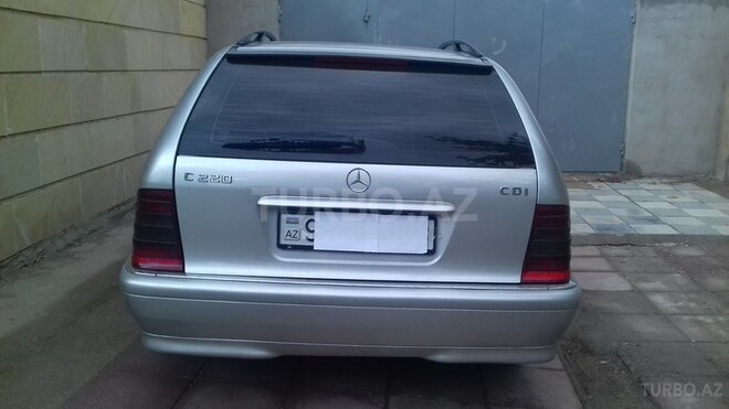 Mercedes C 220 2000, 220,000 km - 2.2 l - Şabran