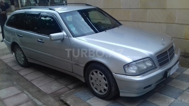 Mercedes C 220 2000, 220,000 km - 2.2 l - Şabran