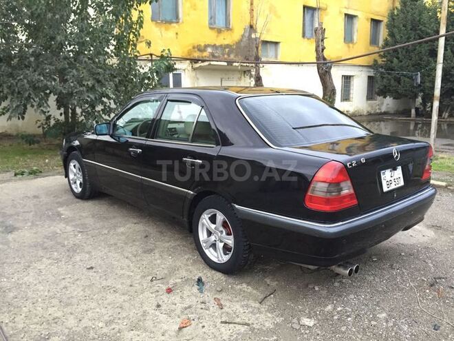Mercedes C 230 1998, 219,000 km - 2.3 l - Sumqayıt