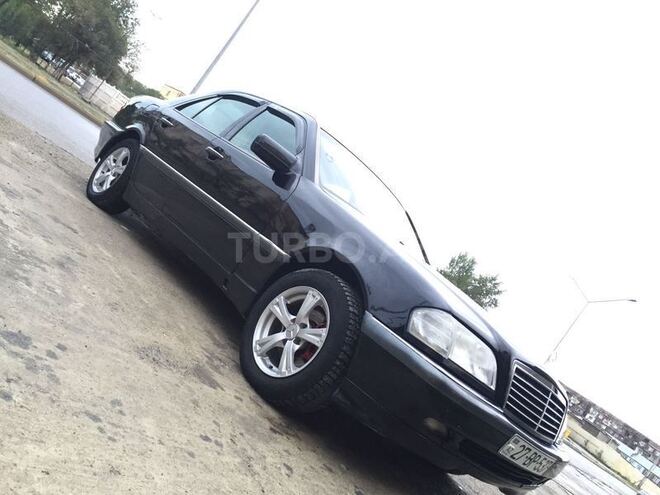 Mercedes C 230 1998, 219,000 km - 2.3 l - Sumqayıt