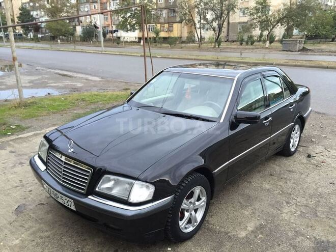 Mercedes C 230 1998, 219,000 km - 2.3 l - Sumqayıt