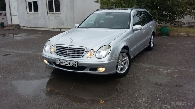 Mercedes E 220 2005, 330,000 km - 2.2 л - Sumqayıt
