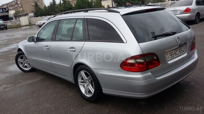 Mercedes E 220 2005, 330,000 km - 2.2 л - Sumqayıt