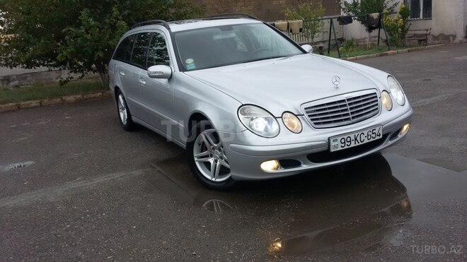 Mercedes E 220 2005, 330,000 km - 2.2 л - Sumqayıt