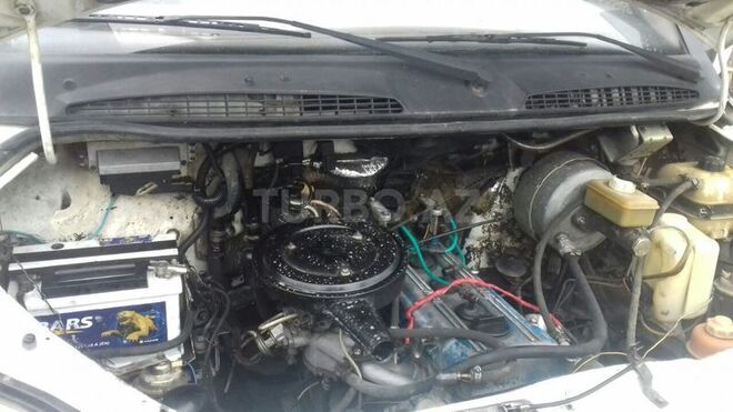 GAZ Sobol 2006, 180,000 km - 2.3 l - Qəbələ