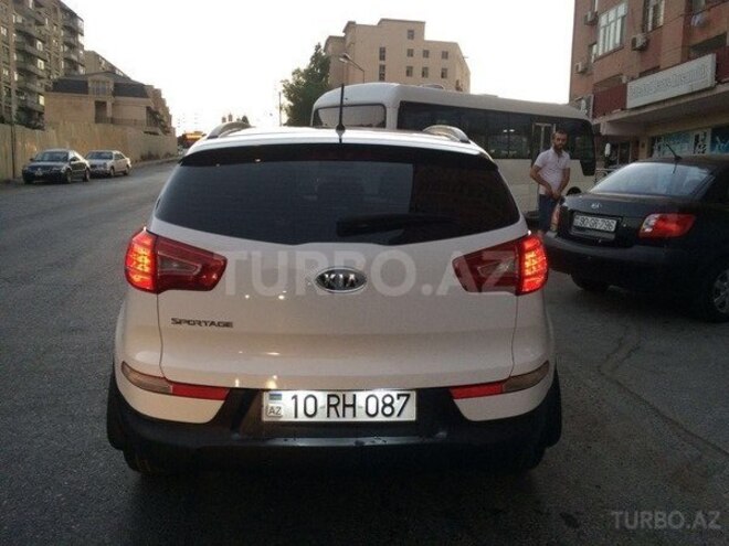 Kia Sportage 2011, 110,000 km - 2.4 l - Bakı