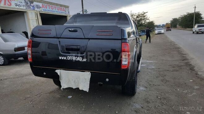 Nissan Navara 2011, 75,000 km - 2.5 l - Tovuz