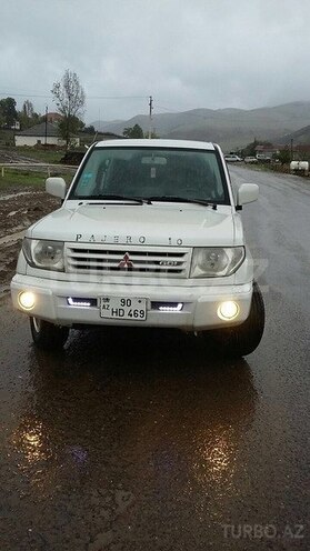 Mitsubishi Pajero io 2000, 277,000 km - 1.8 л - Yardımlı
