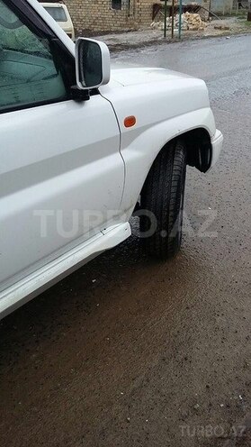 Mitsubishi Pajero io 2000, 277,000 km - 1.8 л - Yardımlı