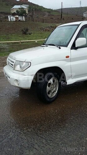 Mitsubishi Pajero io 2000, 277,000 km - 1.8 л - Yardımlı