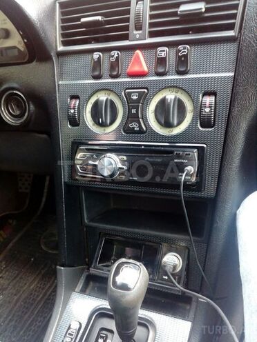 Mercedes C 230 2000, 290,000 km - 2.3 l - Bakı