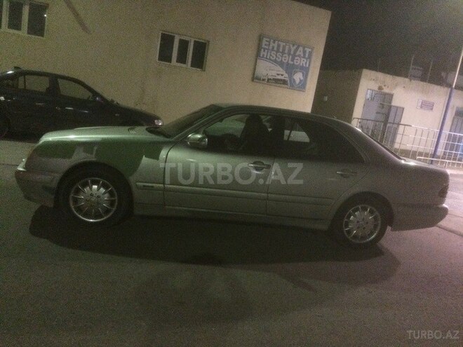 Mercedes E 270 1999, 326,083 km - 2.7 l - Bakı
