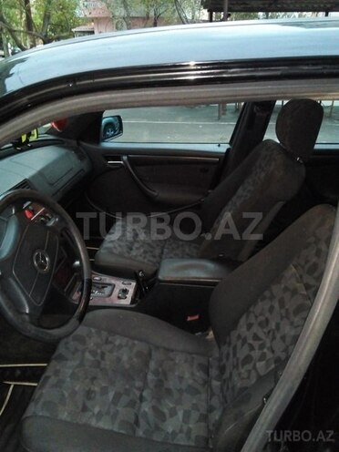 Mercedes C 220 1998, 400,000 km - 2.2 l - Sumqayıt