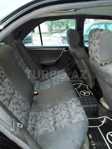 Mercedes C 220 1998, 400,000 km - 2.2 l - Sumqayıt