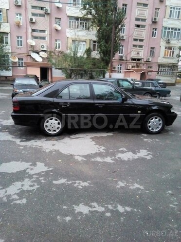 Mercedes C 220 1998, 400,000 km - 2.2 l - Sumqayıt