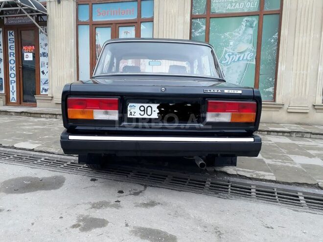 LADA (VAZ) 2107 2010, 99,996 km - 1.6 l - Quba
