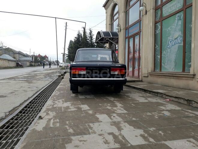 LADA (VAZ) 2107 2010, 99,996 km - 1.6 l - Quba