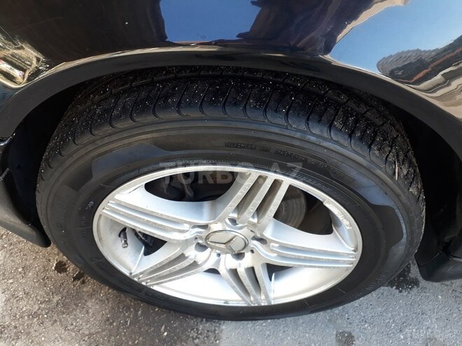 Mercedes C 220 1999, 286,500 km - 2.2 l - Bakı