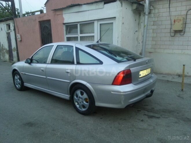 Opel Vectra 1999, 306,000 km - 1.6 l - Bakı