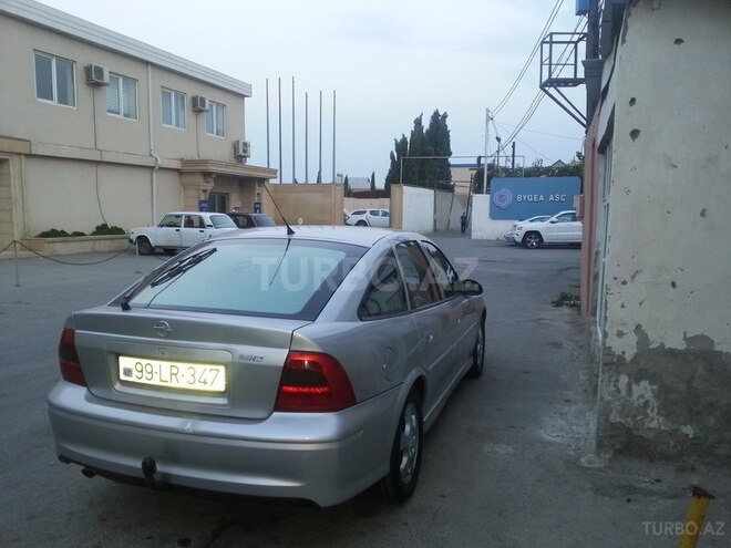 Opel Vectra 1999, 306,000 km - 1.6 l - Bakı