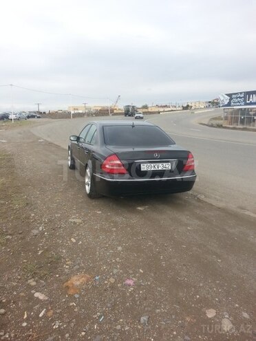 Mercedes E 240 2002, 268,111 km - 2.6 l - Gəncə