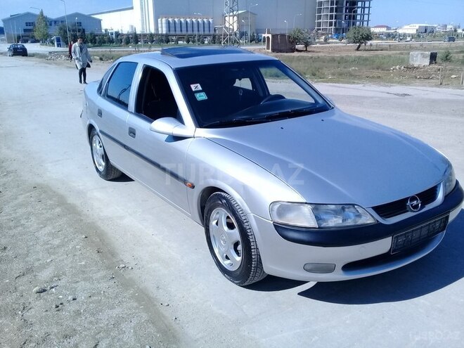 Opel Vectra 1998, 215,387 km - 1.6 l - Bakı
