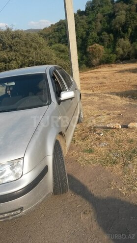 Volkswagen Jetta 2001, 315,000 km - 1.6 l - Göygöl