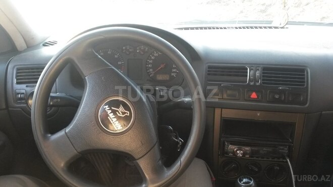Volkswagen Jetta 2001, 315,000 km - 1.6 l - Göygöl