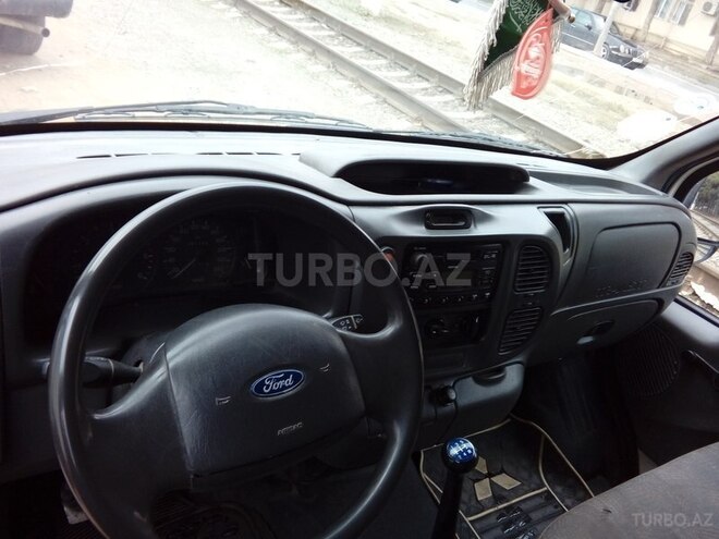 Ford Transit 2001, 280,000 km - 2.4 l - Bakı